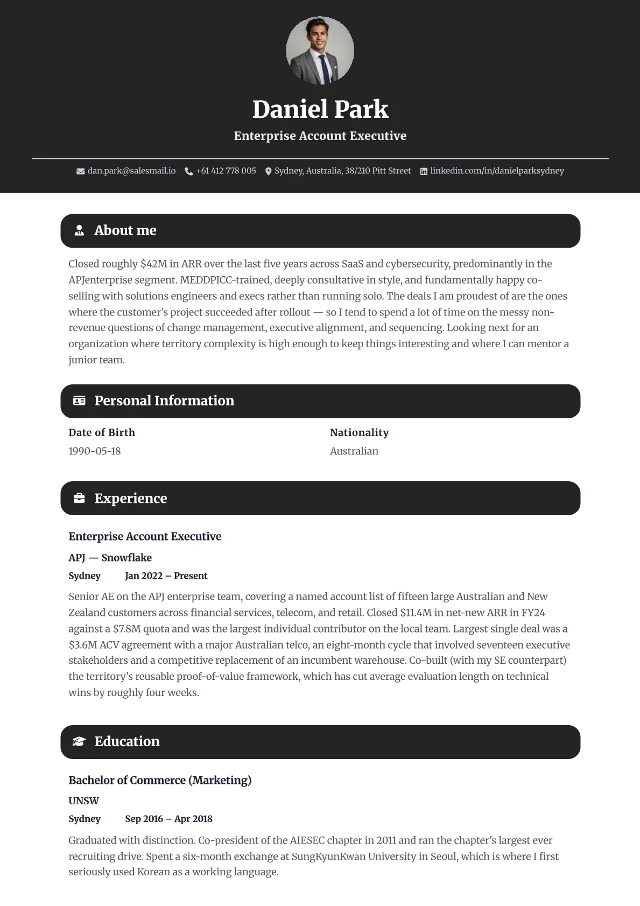 Atlas CV template preview